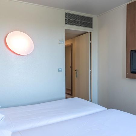 Campanile Nogent-Sur-Marne Hotel Exterior photo
