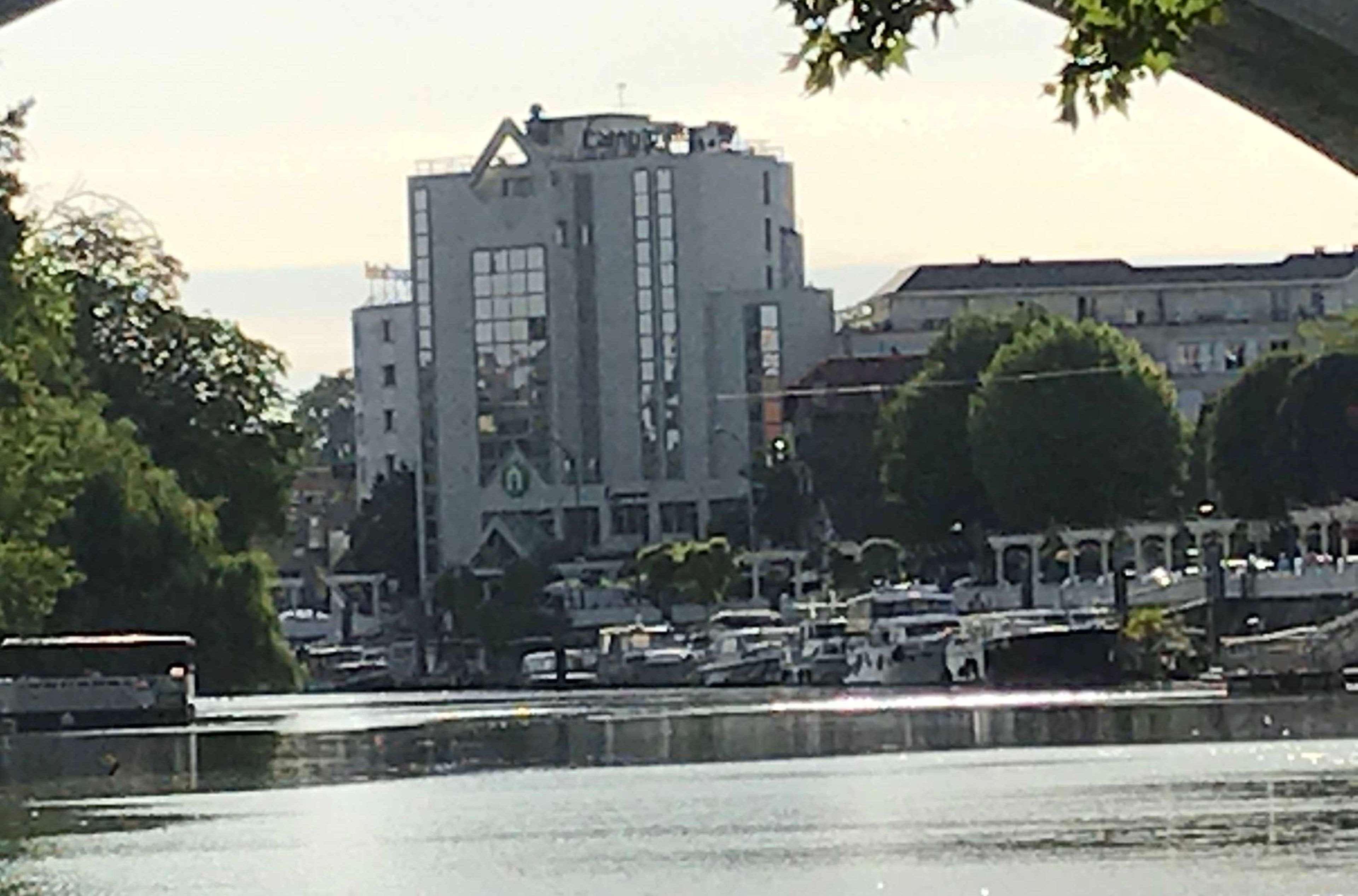 Campanile Nogent-Sur-Marne Hotel Exterior photo