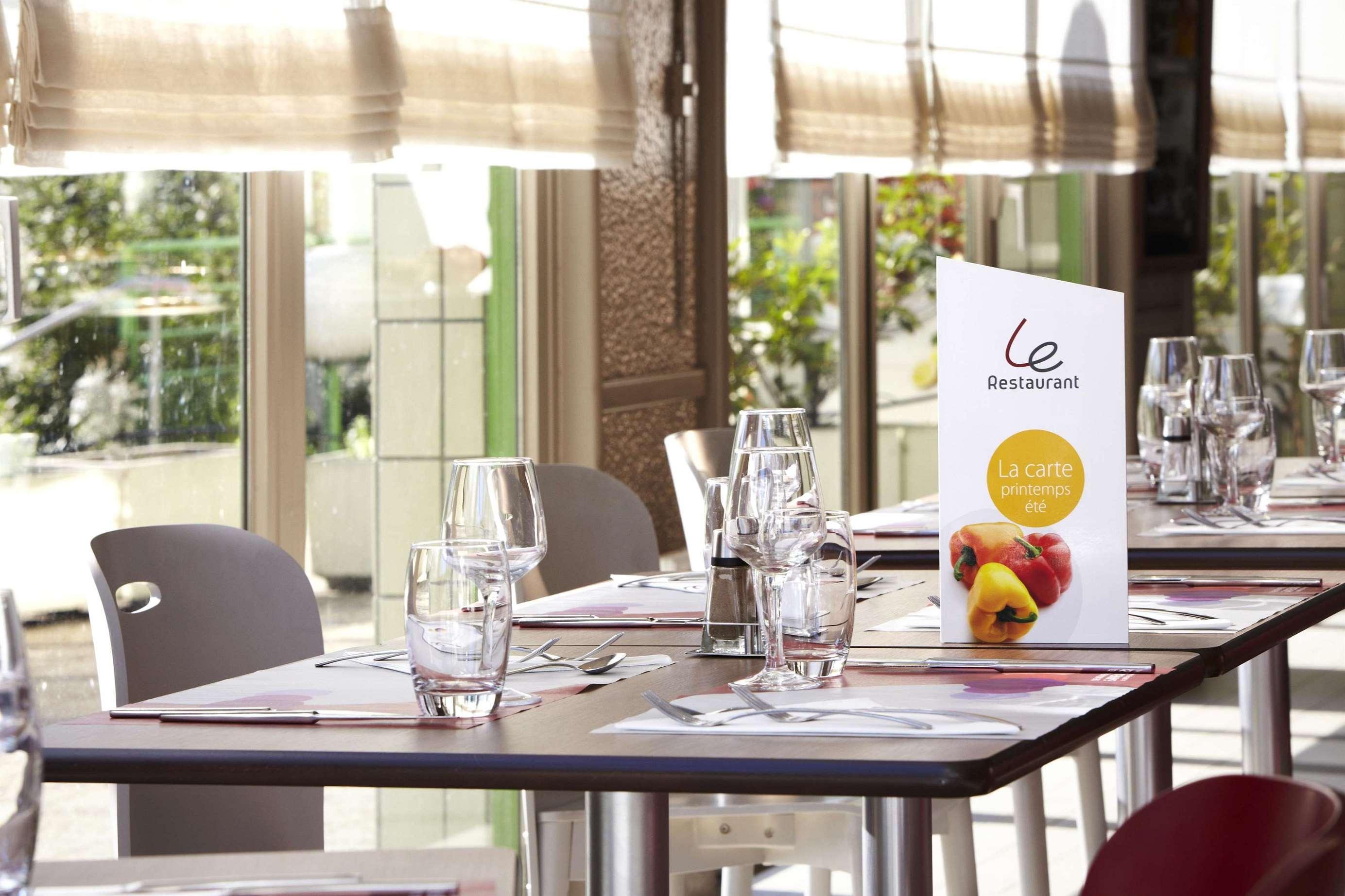 Campanile Nogent-Sur-Marne Hotel Exterior photo